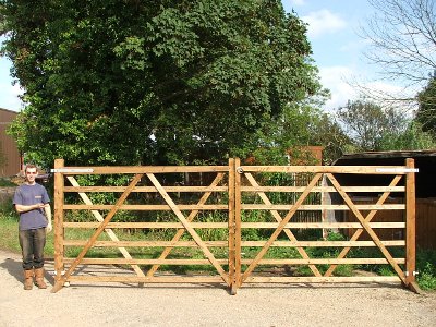 Stallion Wooden gate, Hardwood gate, softwood